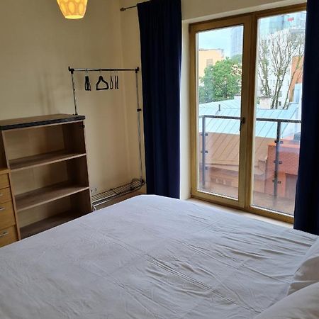 Cozy One Bedroom Apartment In City Center ทาลลินน์ ภายนอก รูปภาพ